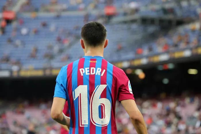 Social Zone: Pedri's release clause can save Barcelona, but they need help from Newcastle United