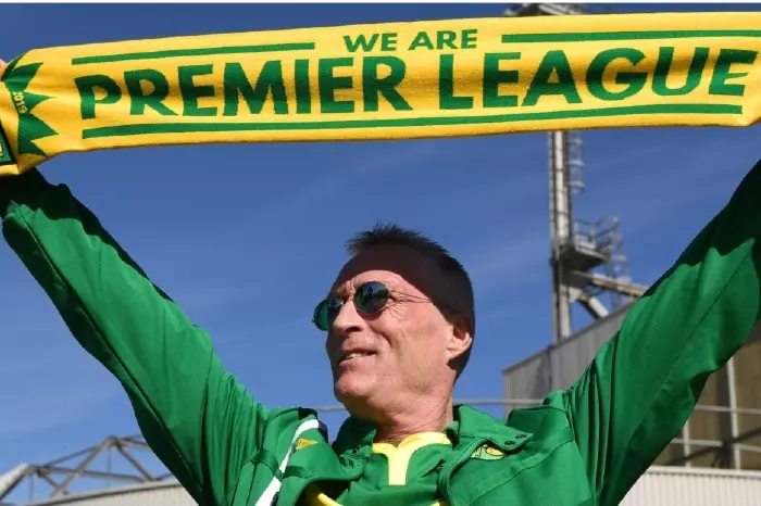 Norwich fan, Wolves fans