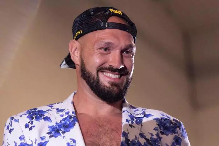 UFC great labels Tyson Fury a ‘bully and scumbag’ over Francis Ngannou fight – ‘he broke my heart’