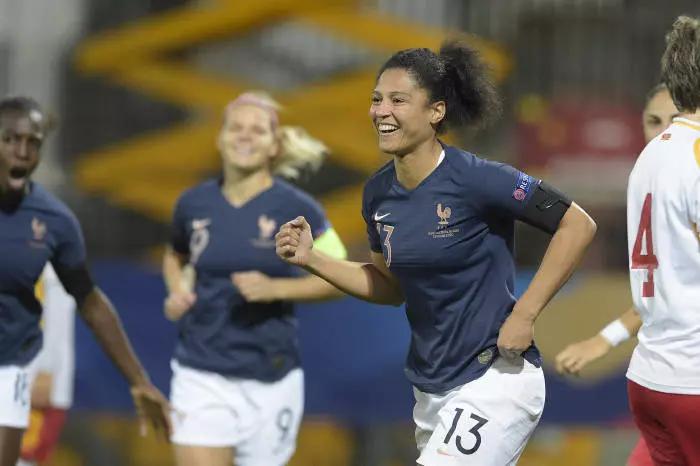 Valerie Gauvin in action for France against North Macedonia