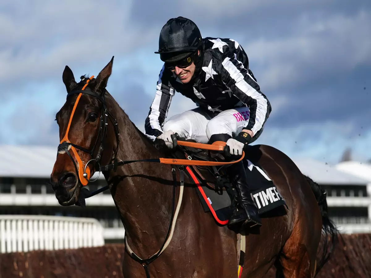 Imperial Alcazar winning at Cheltenham under Paddy Brennan