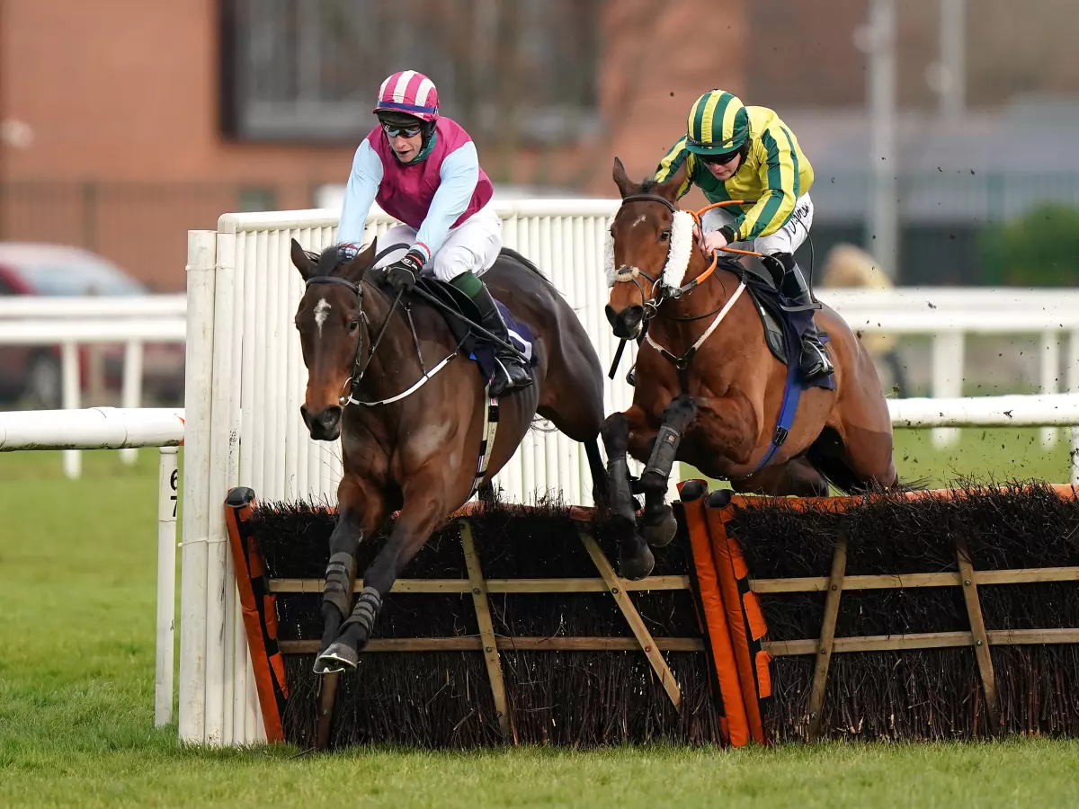 Six Feet Apart comes out on top as Irish runners dominate at Doncaster