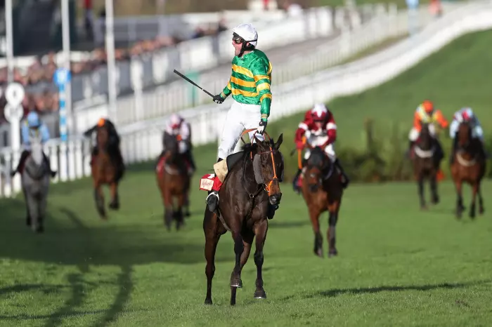 Easysland will try to repeat last year's success in the Glenfarclas Chase