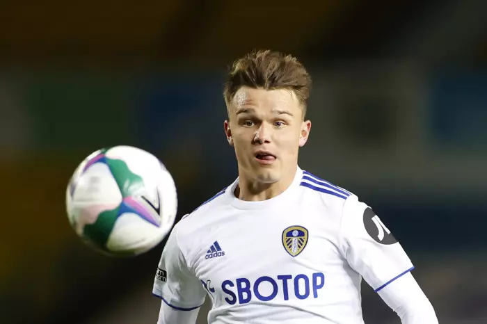 Jamie Shackleton could return for Leeds against Chelsea