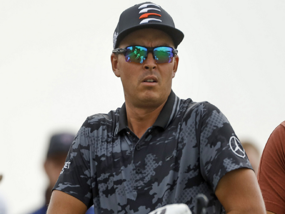 Rickie Fowler rides the Open wave 