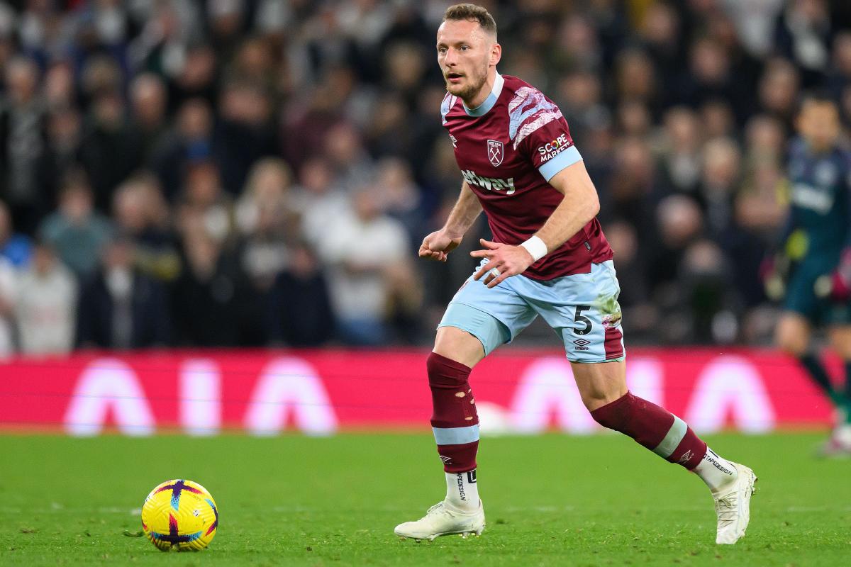 Vladimir Coufal hails West Ham fans' role in 'unbelievable team  performance' vs Arsenal | PlanetSport