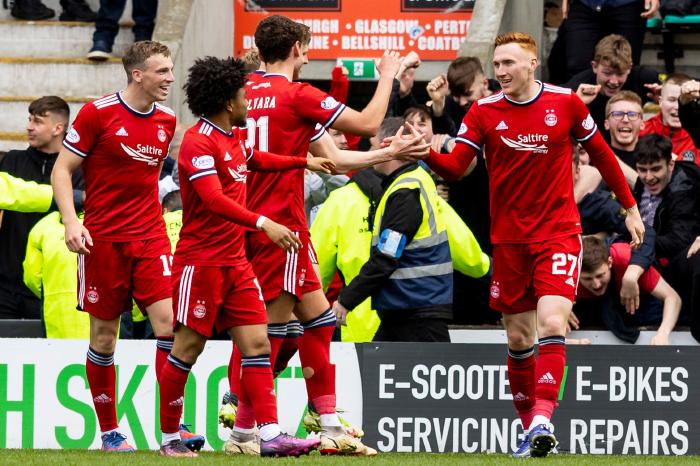 Aberdeen celebrate scoring in the Scottish Premiership