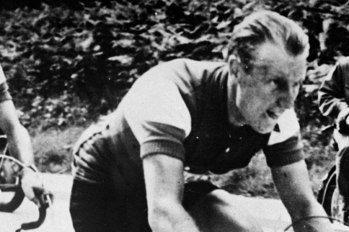 Brian Robinson, the first Briton to win a stage of the Tour de France