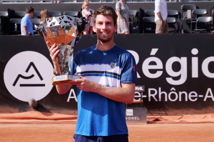 Cameron Norrie with the Lyon Open title
