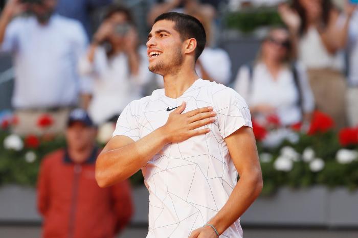 grounded carlos alcaraz keeping  eye   prize   open win