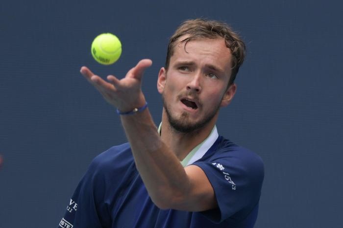 Daniil Medvedev in action at the Miami Open