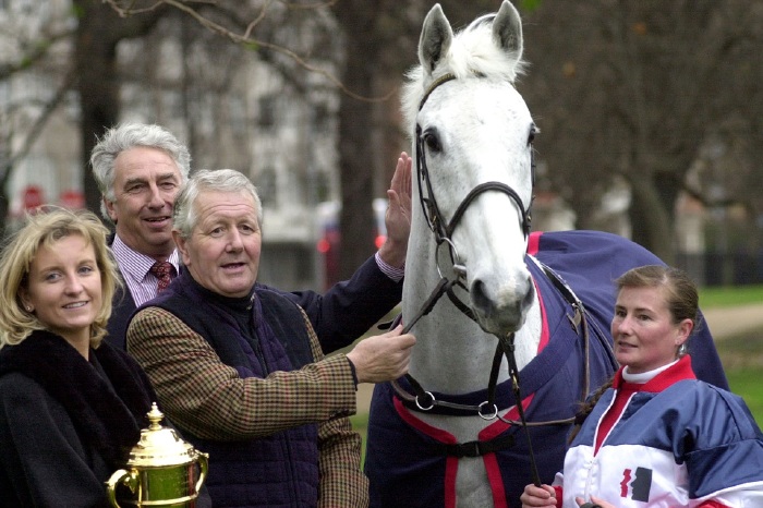 David Elsworth with Desert Orchid and the Cheltenham Gold Cup
