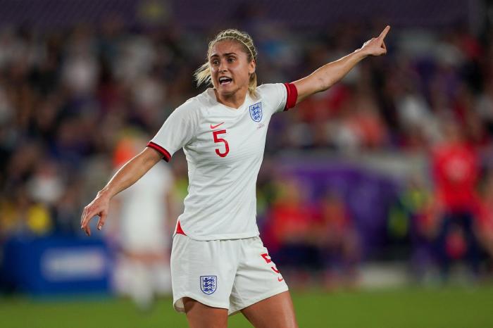 Euro 2022: Ex-England skipper Steph Houghton dropped from England squad