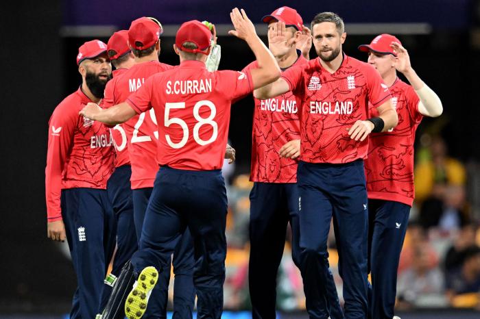 England celebrate taking a wicket against New Zealand at the T20 World Cup