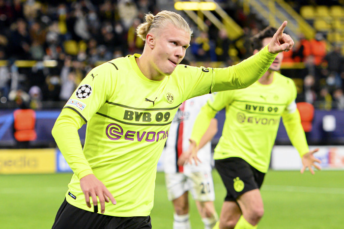 Borussia Dortmund are now the sole favourites to win the Europa League.