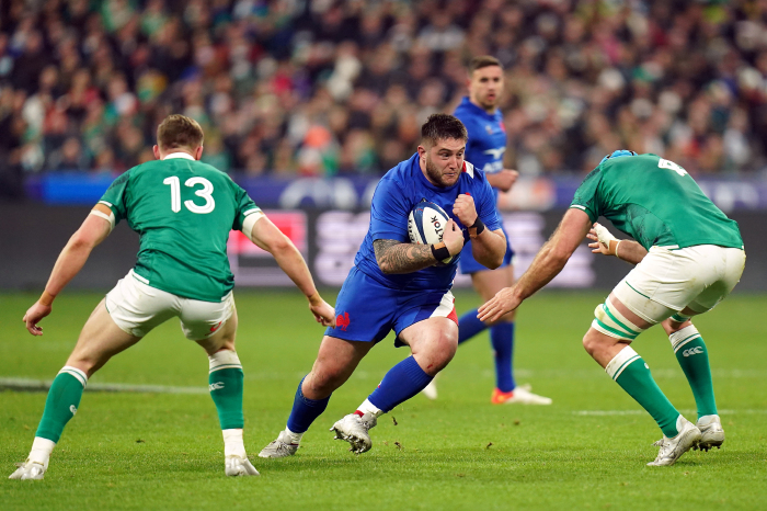 France take on Ireland during the Six Nations