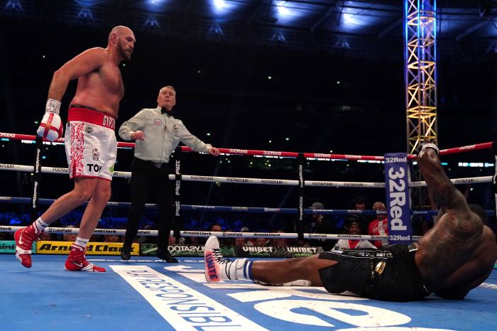 Video shows Dillian Whyte's tooth knocked out from a punch by Tyson Fury