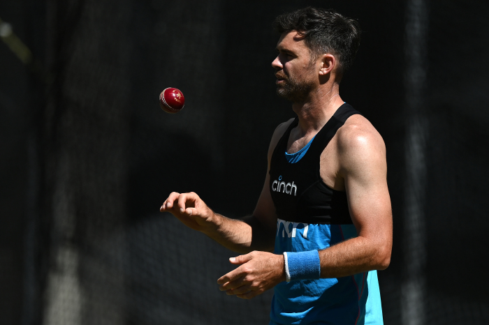 James Anderson insists England 'have to restore pride' in final two Tests