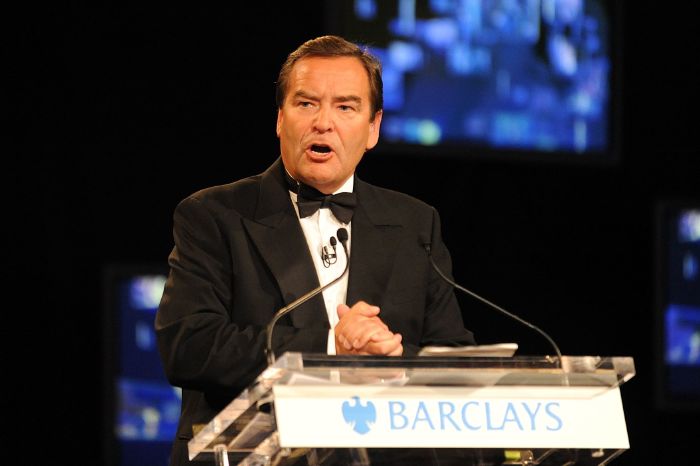 Social Zone: Jeff Stelling makes unbelievable U-turn and fans are relieved