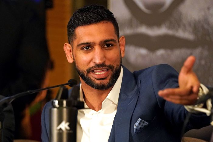 Amir Khan: Kell Brook 'will want to give up' when he sees Crawford in my corner