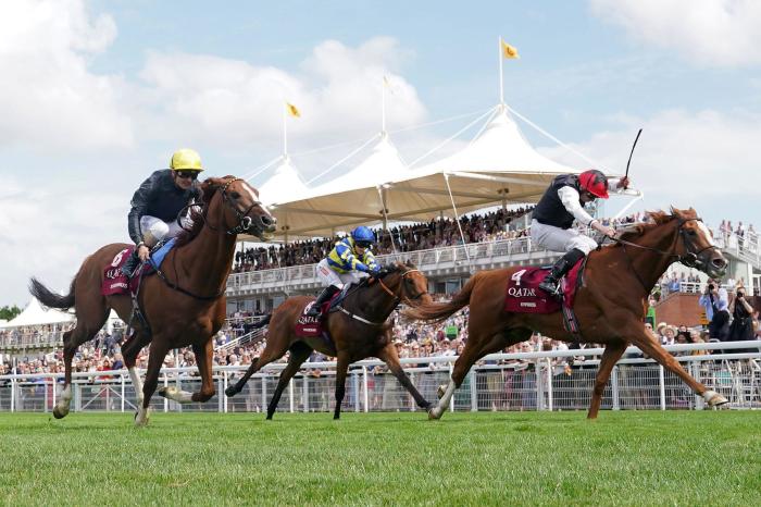 Kyprios and Ryan Moore beats Stradivarius and Andrea Atzeni to win Goodwood Cup