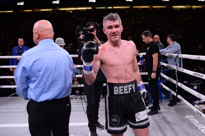 Fired up Liam Smith aiming to send Jessie Vargas into politics