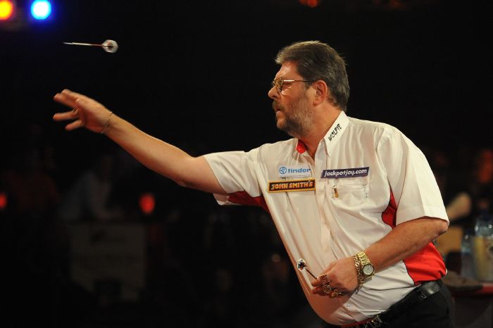 Three-time world champion Martin Adams in shock defeat to debutant Jarred Cole at Lakeside