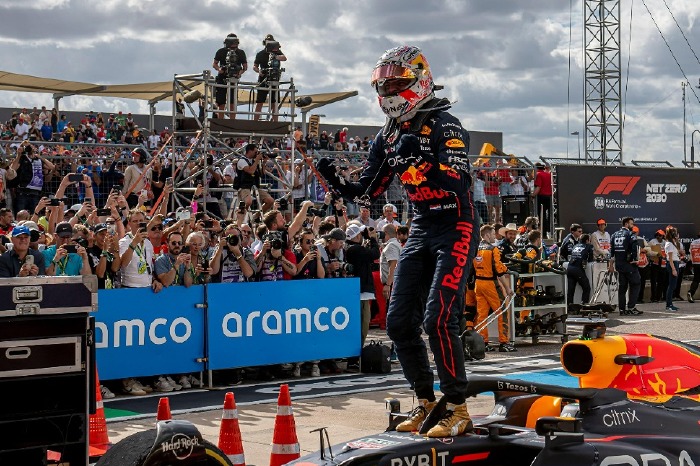 Max Verstappen wins US Grand Prix