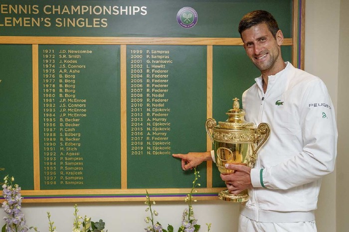 Novak Djokovic with his fifth Wimbledon title