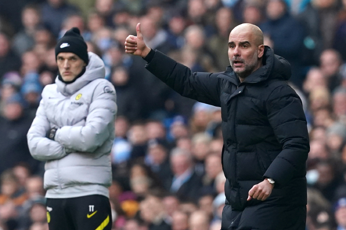 Thomas Tuchel and Pep Guardiola instruct from the sidelines of Man City vs Chelsea