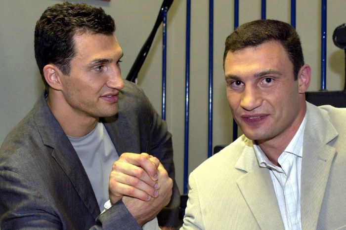 Vitali and Wladimir Klitschko vow to fight for Ukraine after Russia's invasion