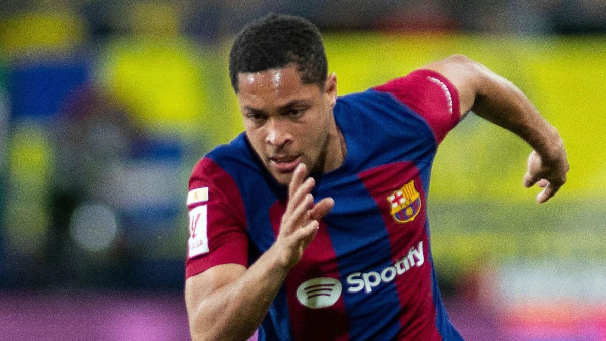 Xavi: Barcelona didn't plan Vitor Roque's January arrival