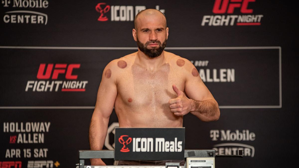 UFC Fight Night Kansas City tips: Azamat Murzakanov faces a huge test ...