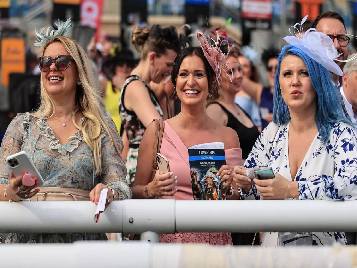 Saturday ITV racing tips: Best bets for Doncaster St Leger Festival and ...