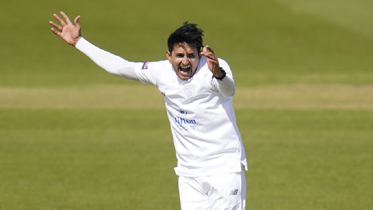 County Championship Division One: Hampshire set the early pace