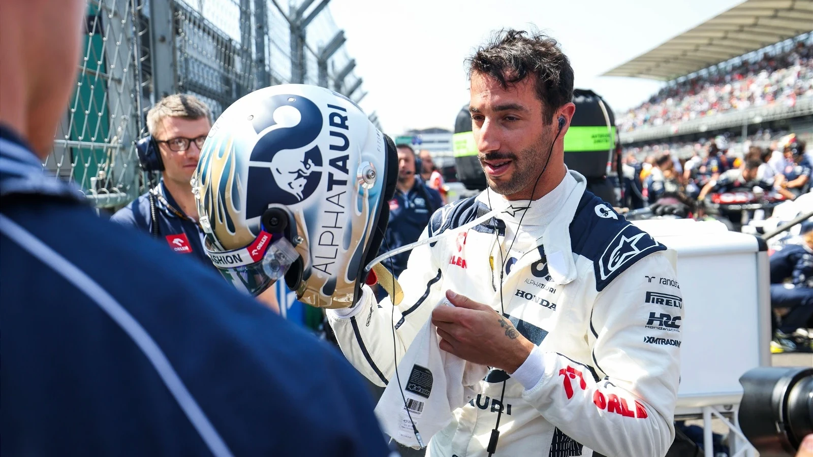 Daniel Ricciardo's confidence soars as AlphaTauri target Williams in F1 ...
