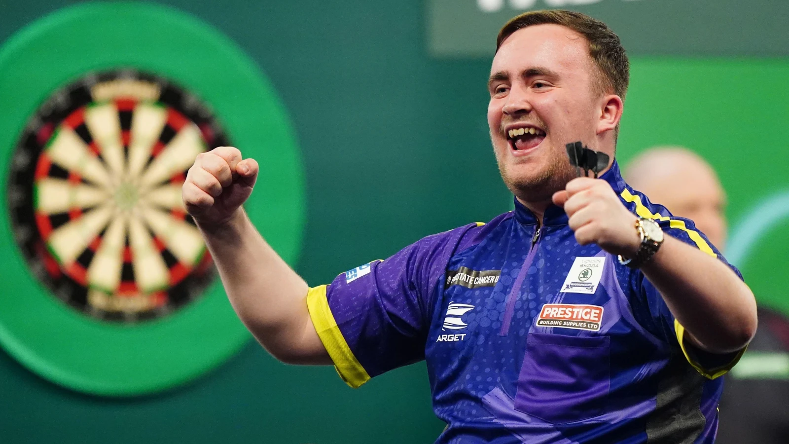 Sixteen-year-old Luke Littler spooks bookies at World Darts Championship