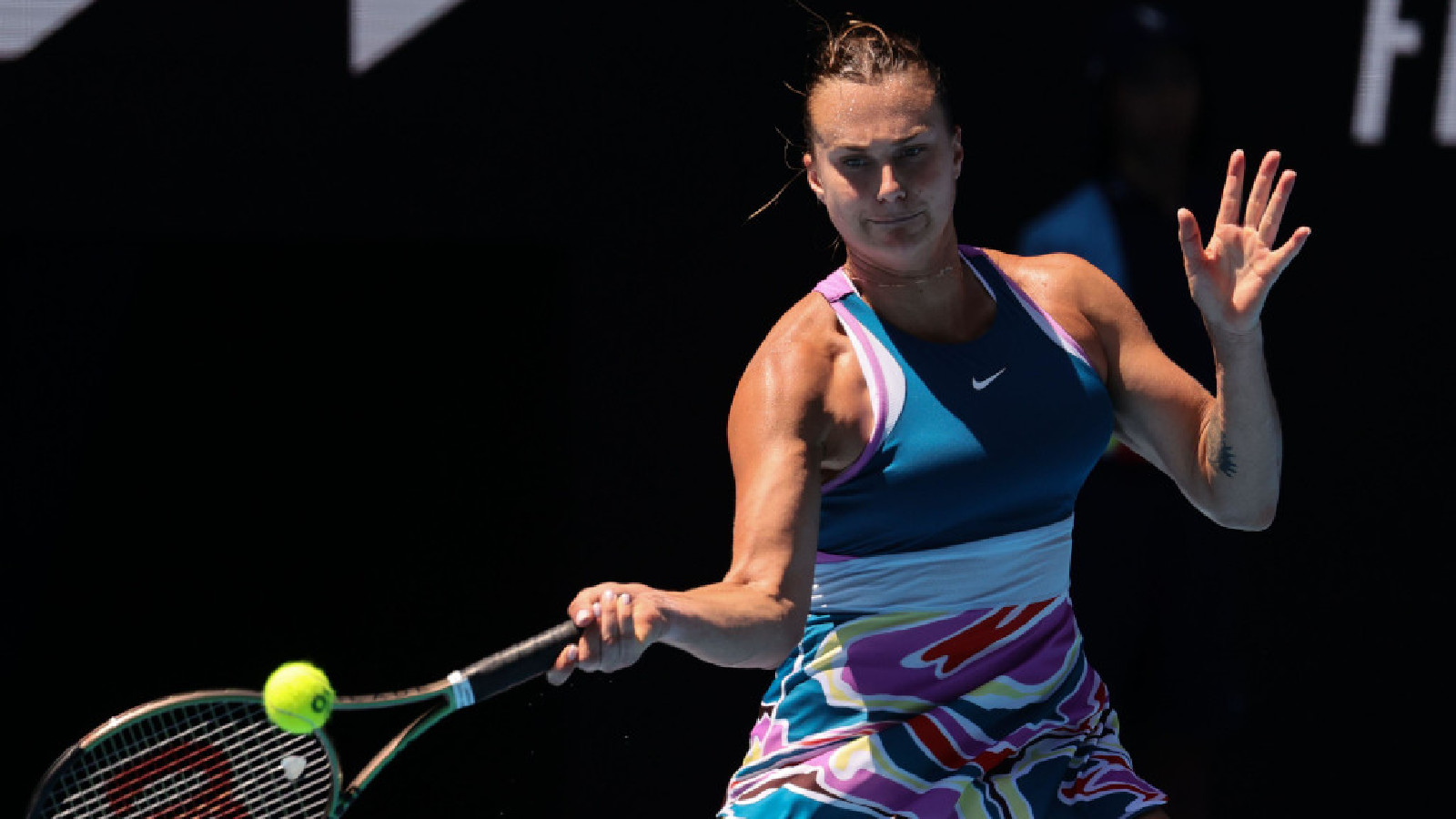 Aryna Sabalenka eases into Australian Open final four with another dominant display