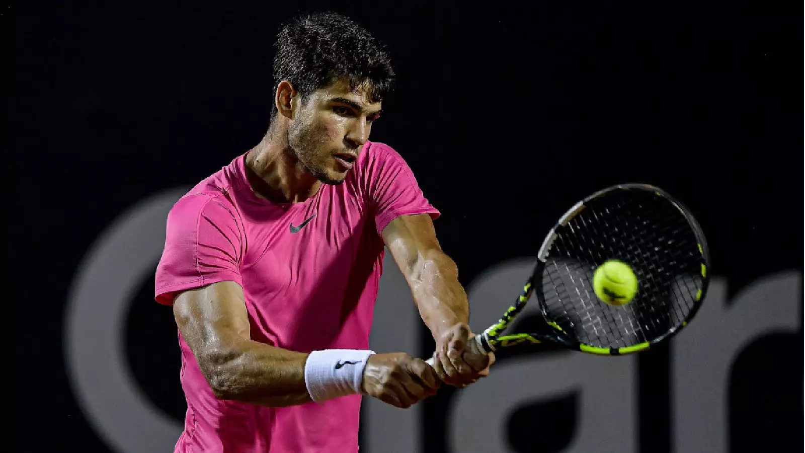 ATP Miami Another day, another straight set win for Carlos Alcaraz