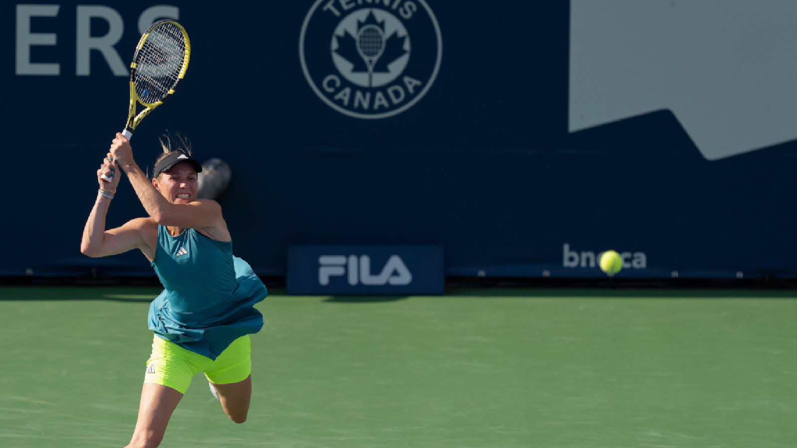 Caroline Wozniacki comeback hits brick wall in form of Wimbledon champ Marketa Vondrousova