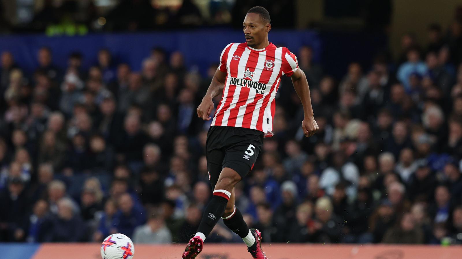 Ethan Pinnock - Bức Tường Thép Của Jamaica Hành Trình Vĩ Đại Ethan Pinnock - Bức Tường Thép Của Jamaica Hành Trình Vĩ Đại