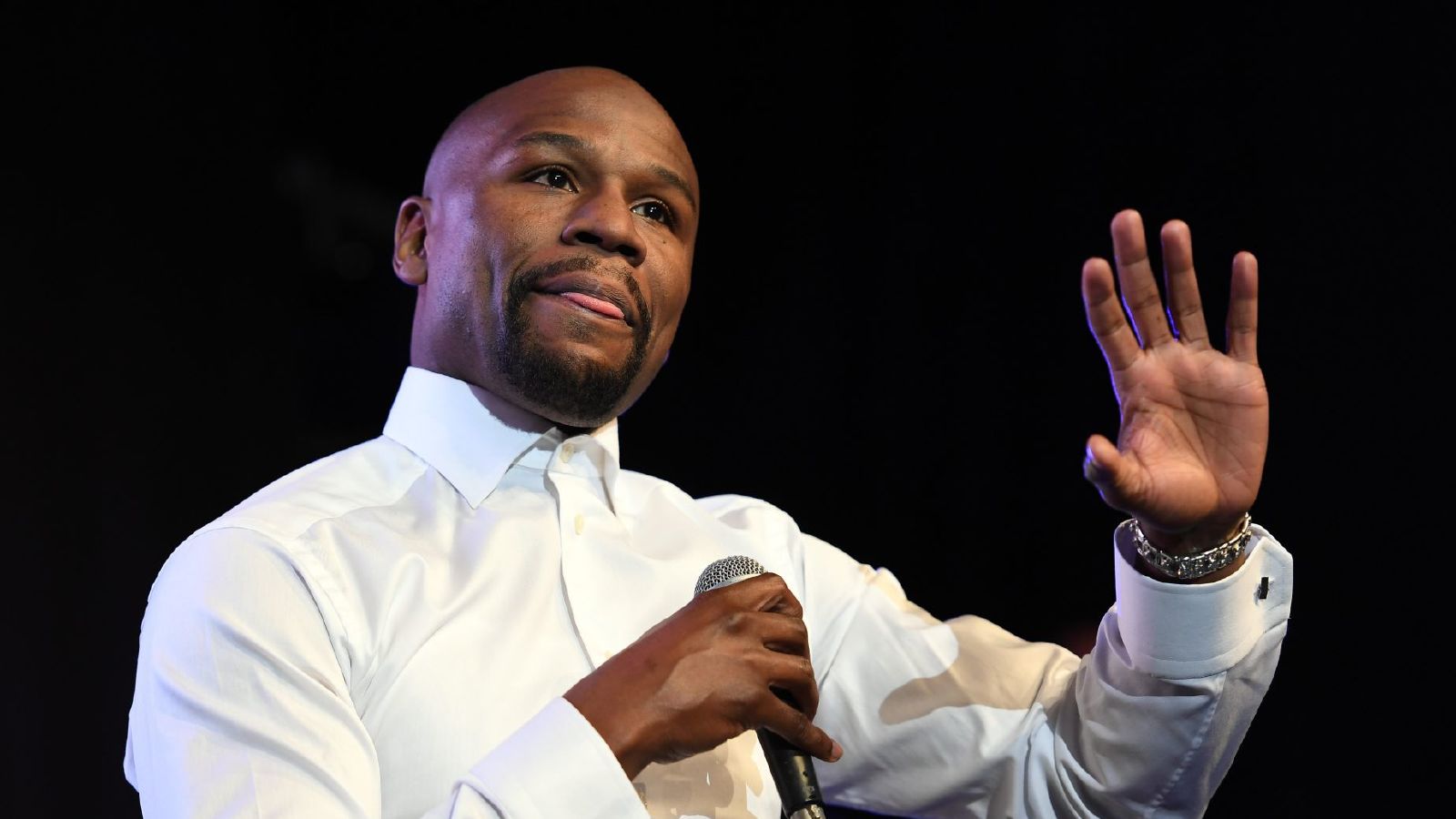 Floyd Mayweather vs Don Moore: Everything you need to know, including fight  stream | PlanetSport