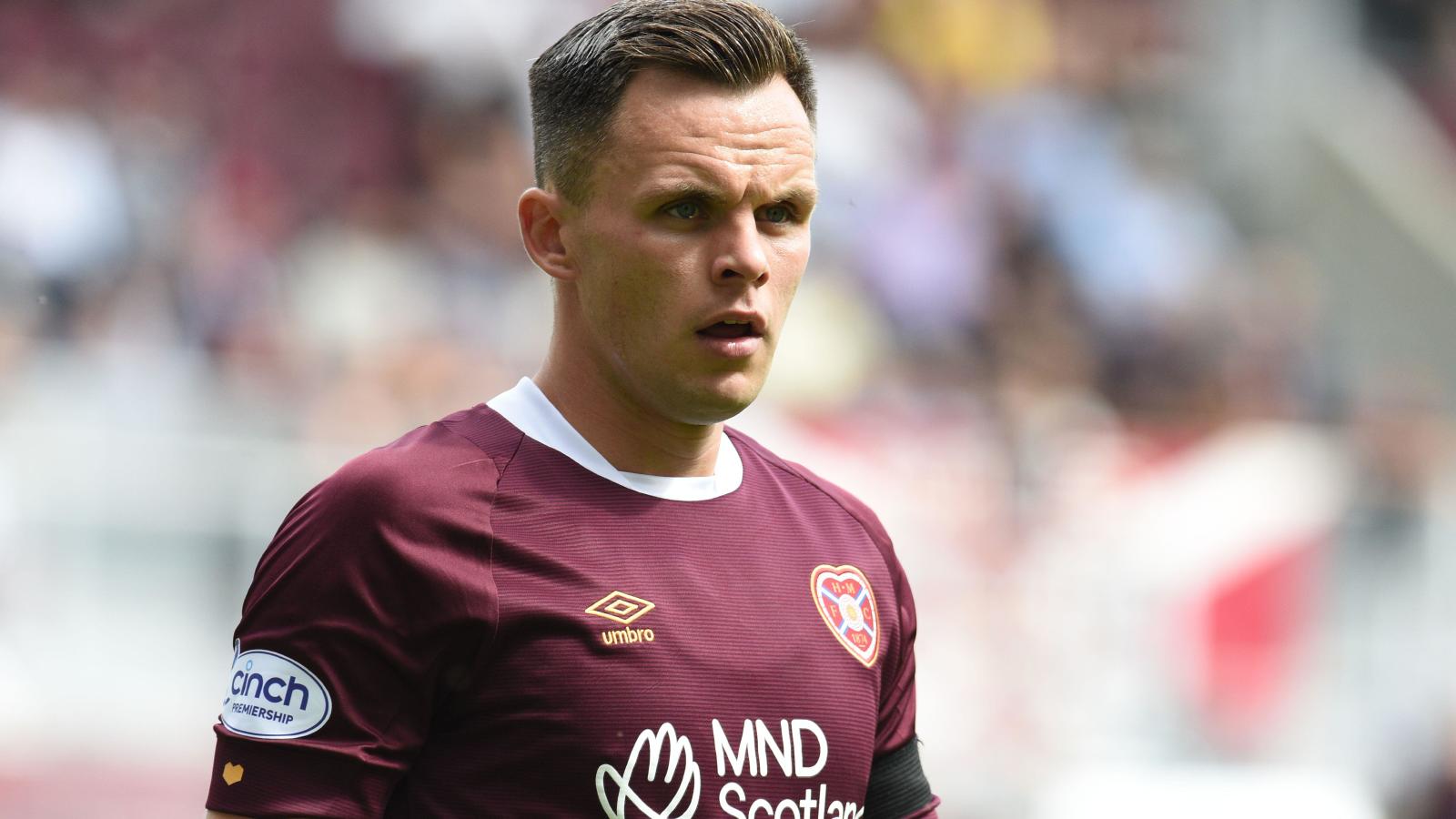 Lawrence Shankland has been called up by Scotland to replace injured Che Adams