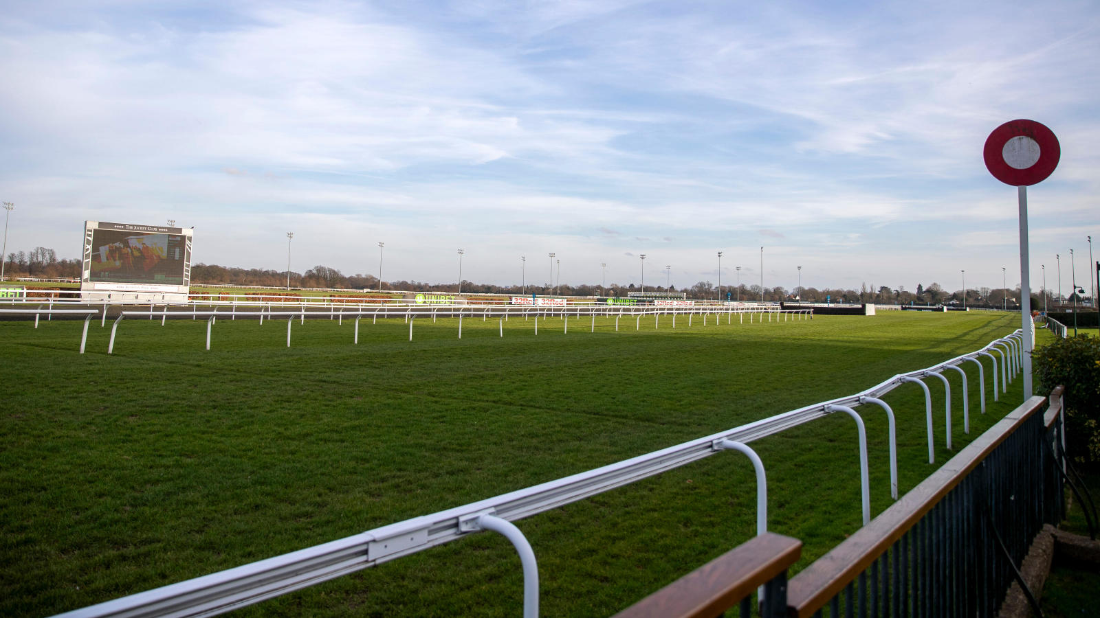 Monday racing tips for Kempton, Windsor, Redcar and Kelso