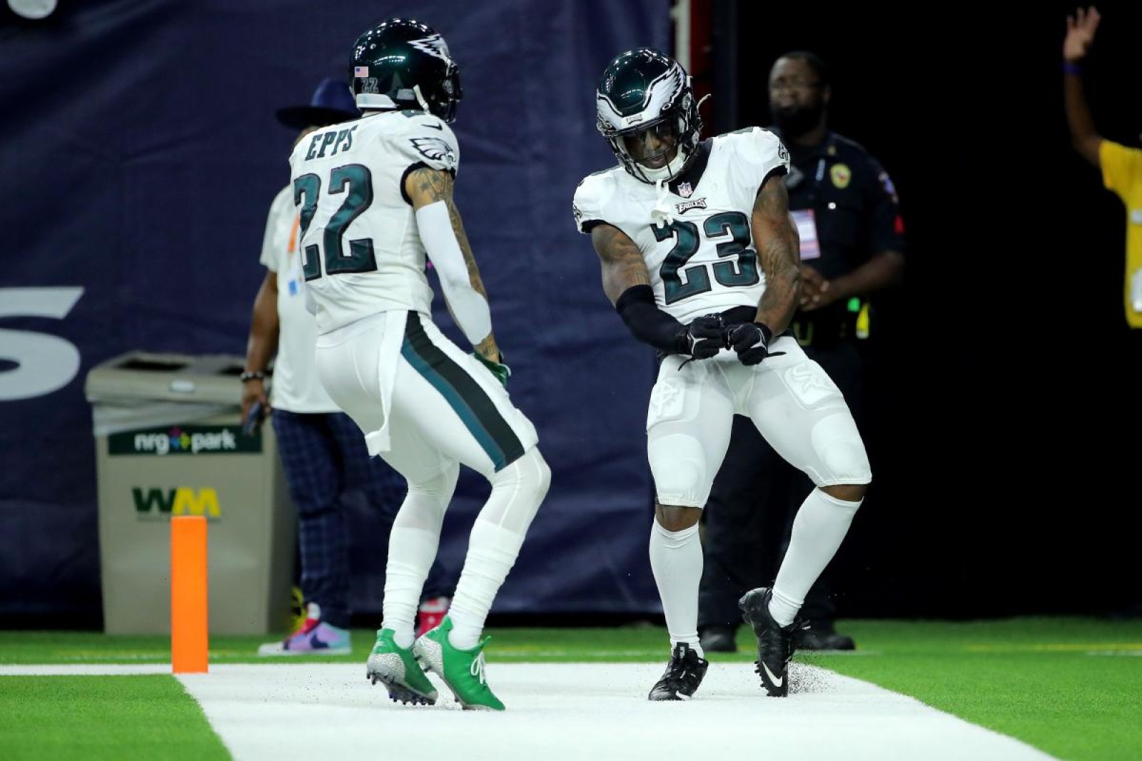 Philadelphia Eagles book their spot in the NFL playoffs with dominant