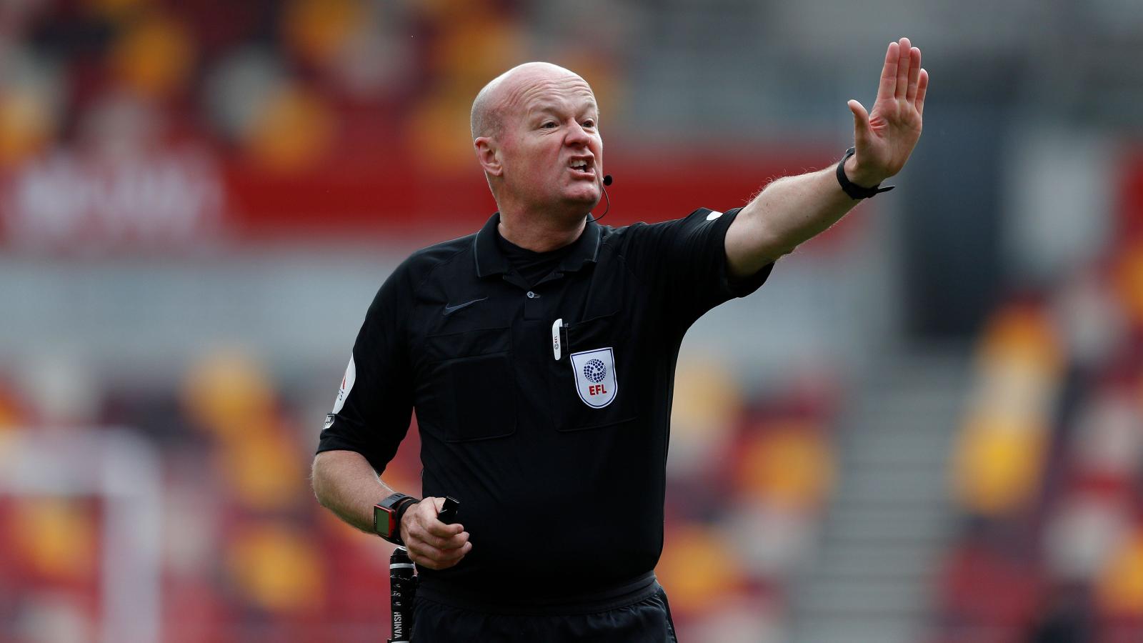 Which teams do the Premier League referees support?