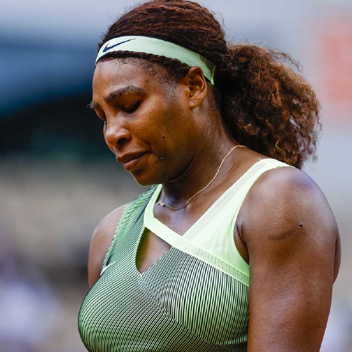 Serena Williams dejected